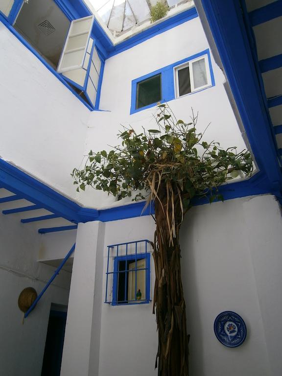 De Cadiz Cadi Hostel Exterior photo